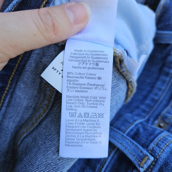 J. Crew Factory Classic denim short in dark Pacific blue wash size 26 - Picture 4 of 6